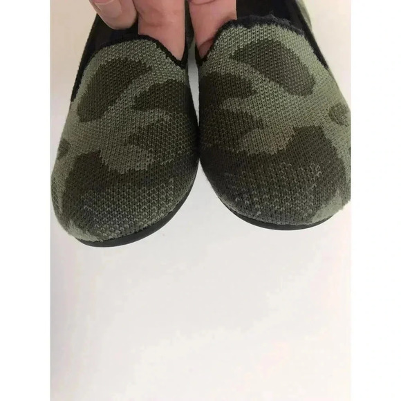 Rothy's The Kids Loafers In Olive Camo - Picture 4 of 6